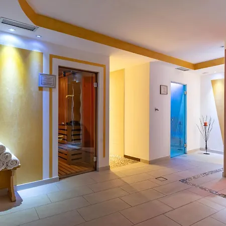 Campiglio Imperiale Hotel 4*