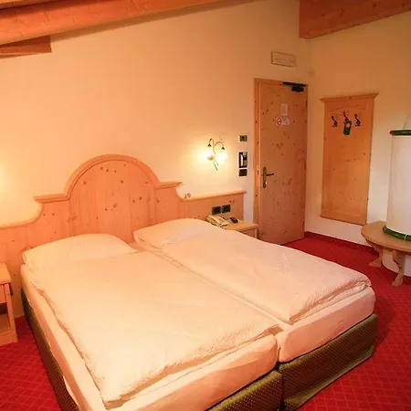 Hotel Campiglio Imperiale 4*